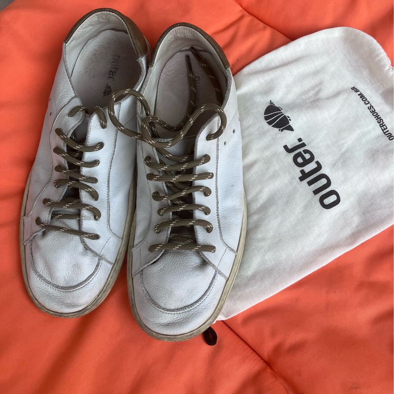 Tênis em Couro Branco da Outer Tênis Feminino Outer Usado 94508920  enjoei