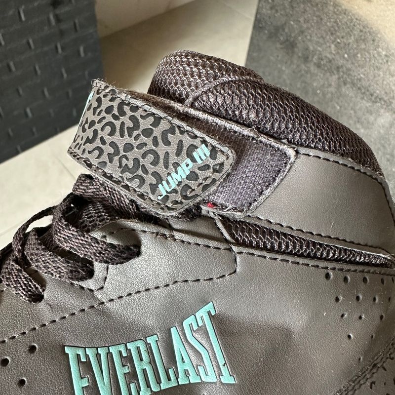 Tenis everlast tem forma hot sale pequena