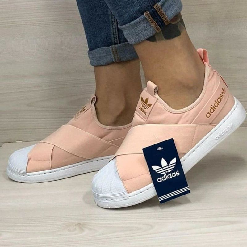 Adidas slip best sale on feminino