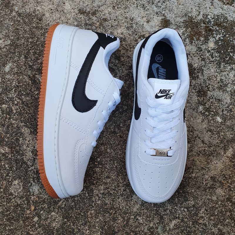 Ténis NIKE Air Force 1 07 Tecido Mulher (40 - Branco)