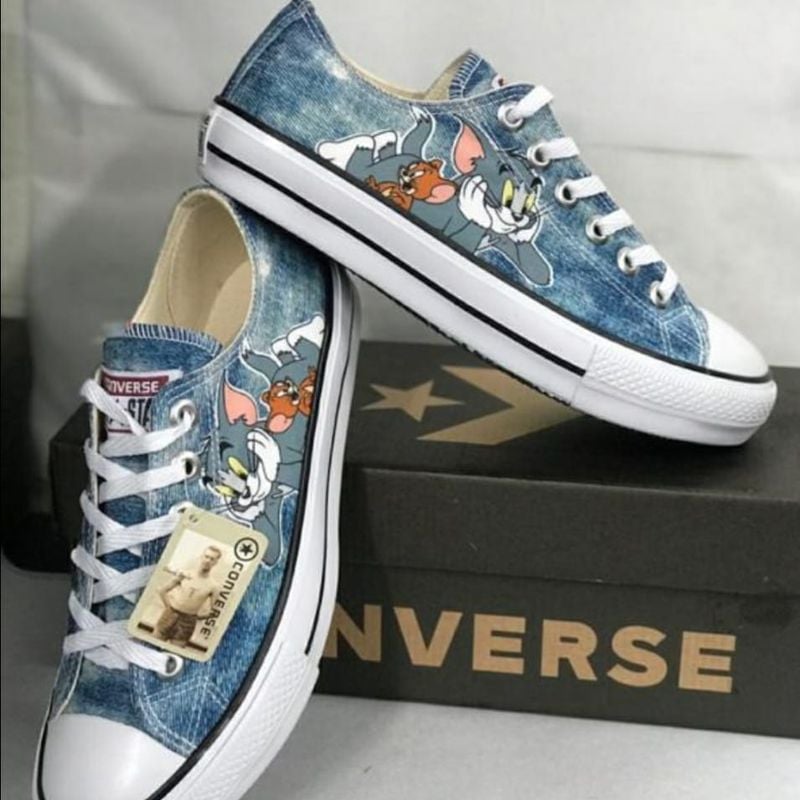 Tenis Feminino All Star Converse Jeans Tom e Jerry 39 Tenis Feminino All Star Nunca Usado 46339787 enjoei