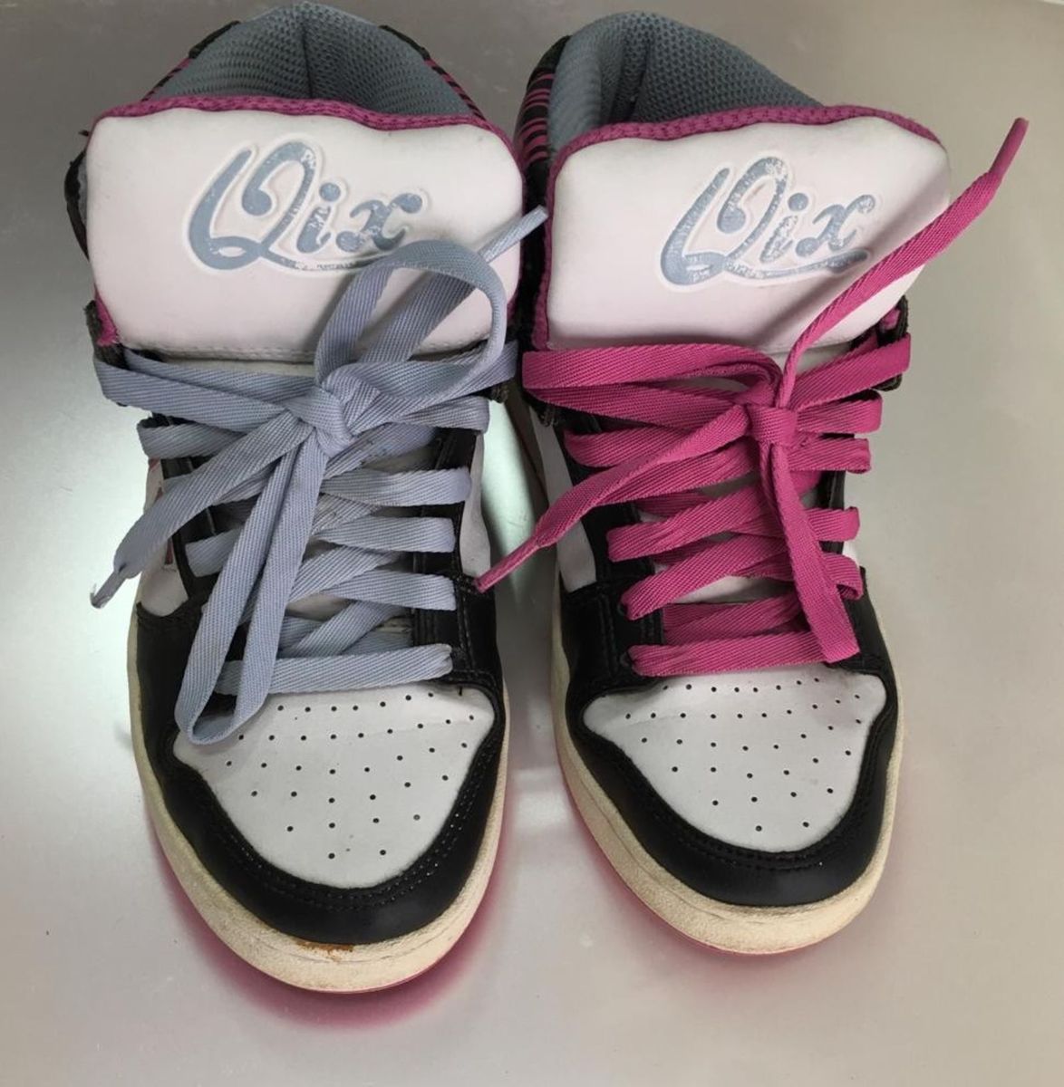 tenis colorido antigo