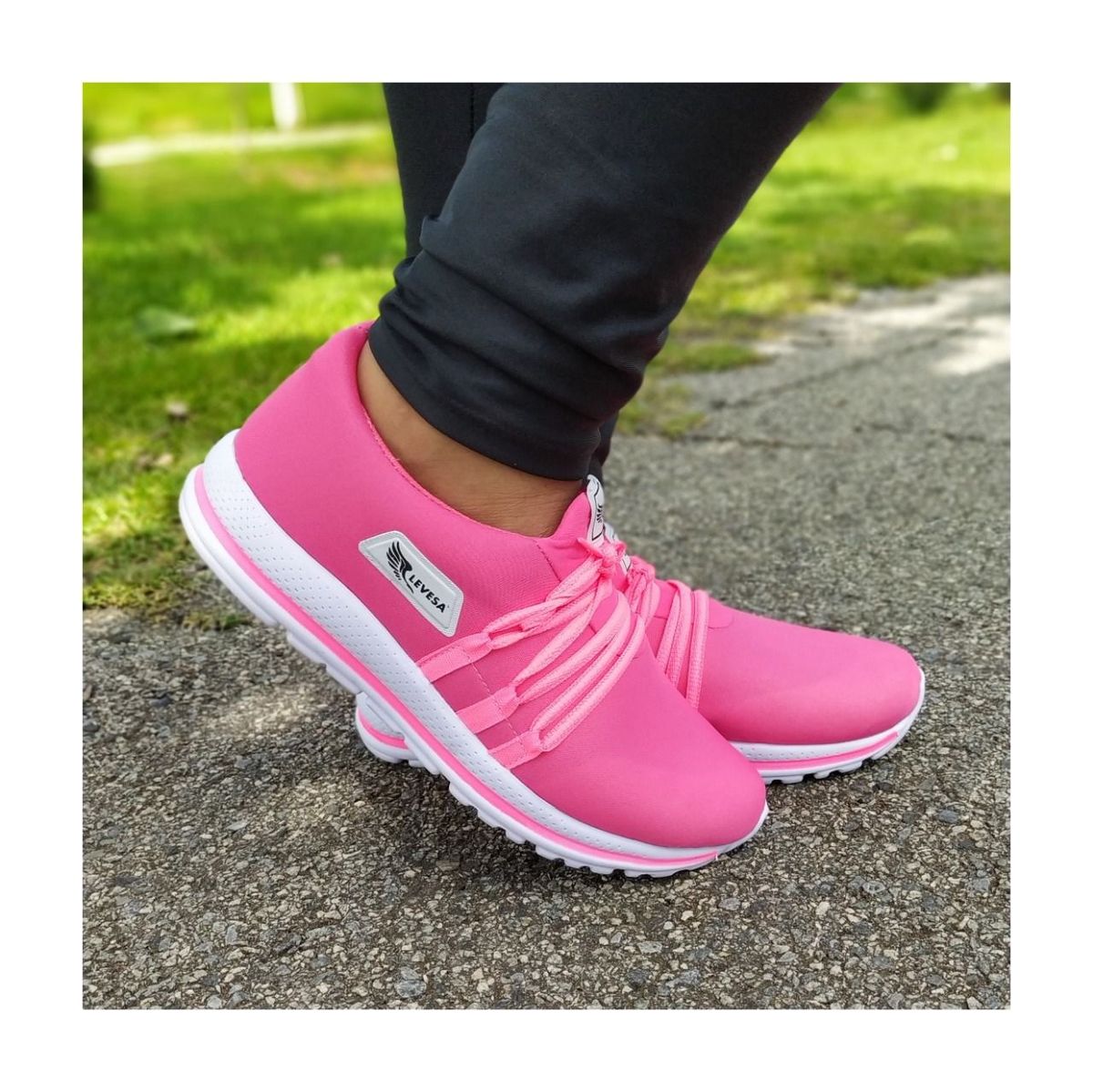 tenis rosa para academia