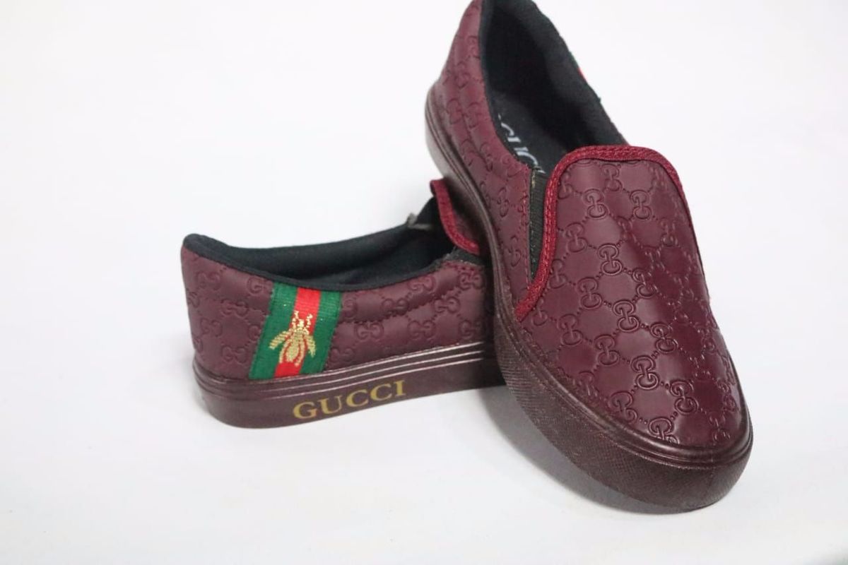 tenis gucci slip on