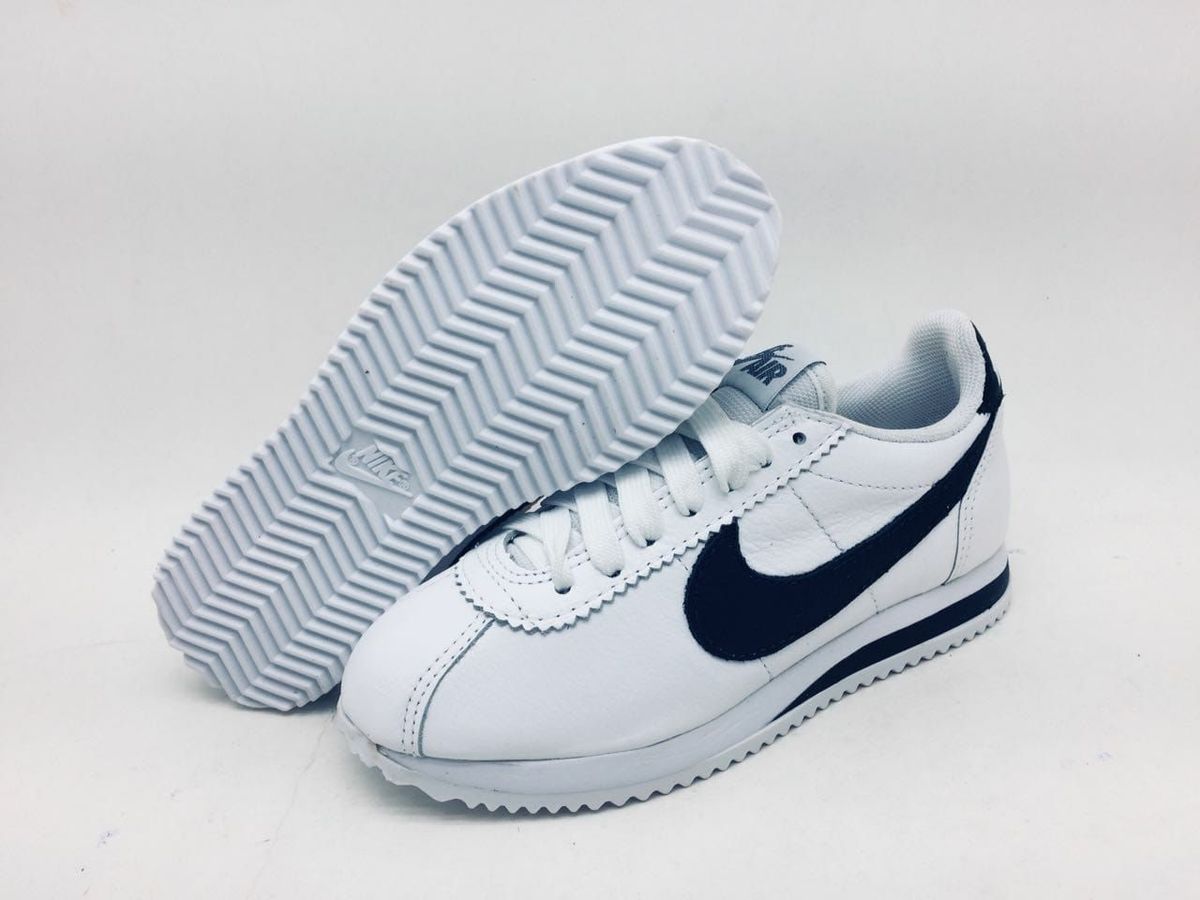 tênis feminino nike classic cortez branco e rosa