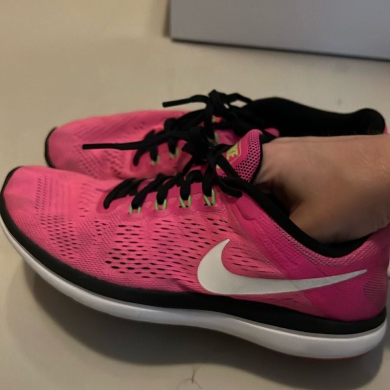 Tenis nike flex 2016 run fashion feminino