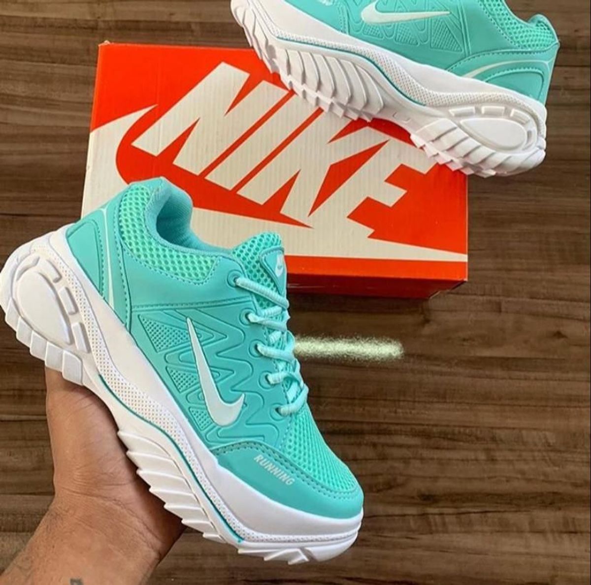 tenis nike running feminino azul