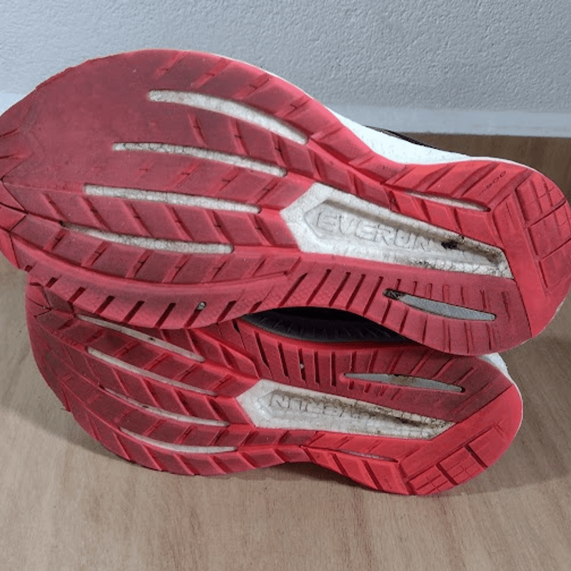 T nis Feminino Saucony Hurricane Isso 4 T nis Feminino Saucony