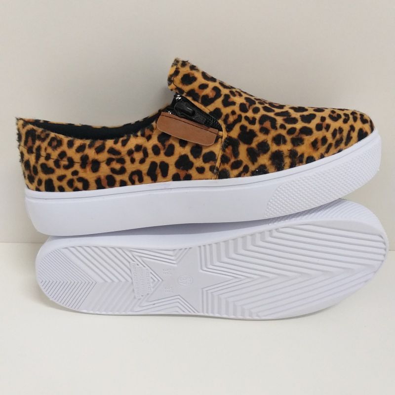 Sapato feminino animal store print