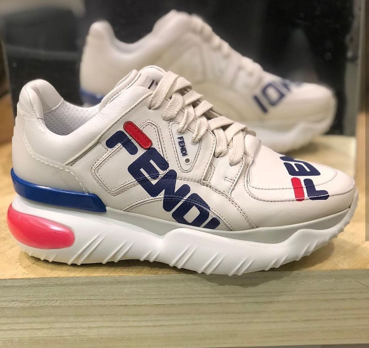 tenis fila fendi