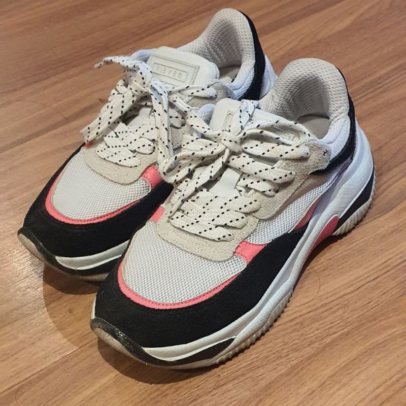 Tenis fiever é store bom