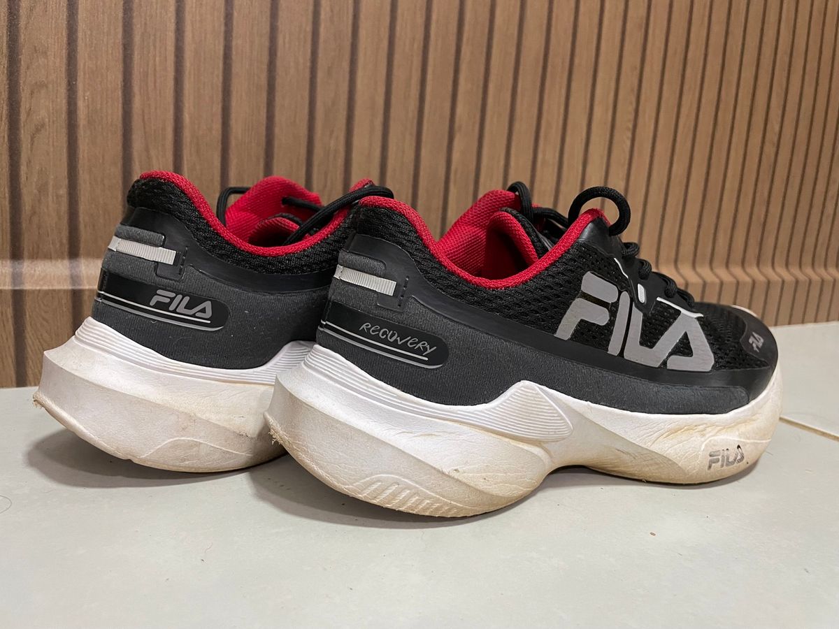 Tenis fila hot sale 37 feminino