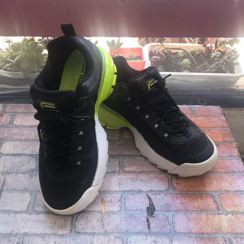 Fila disruptor original store preto