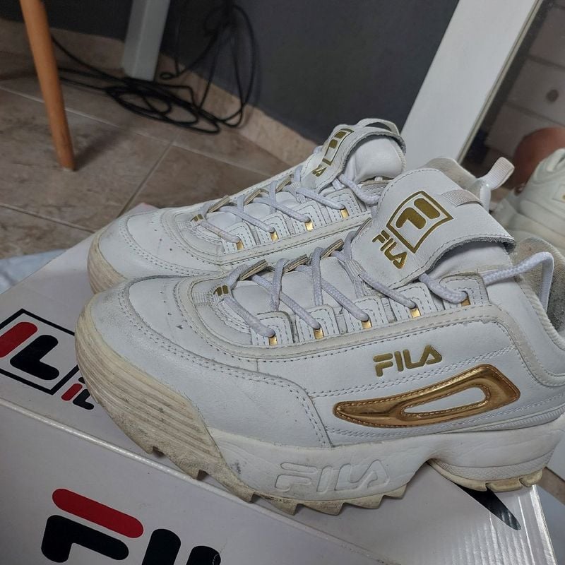 Tenis fila shop feminino disruptor dourado