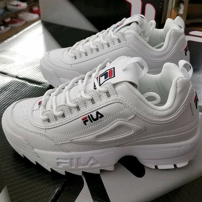 Compartilhar reclamar tênis outlet fila disruptor branco feminino