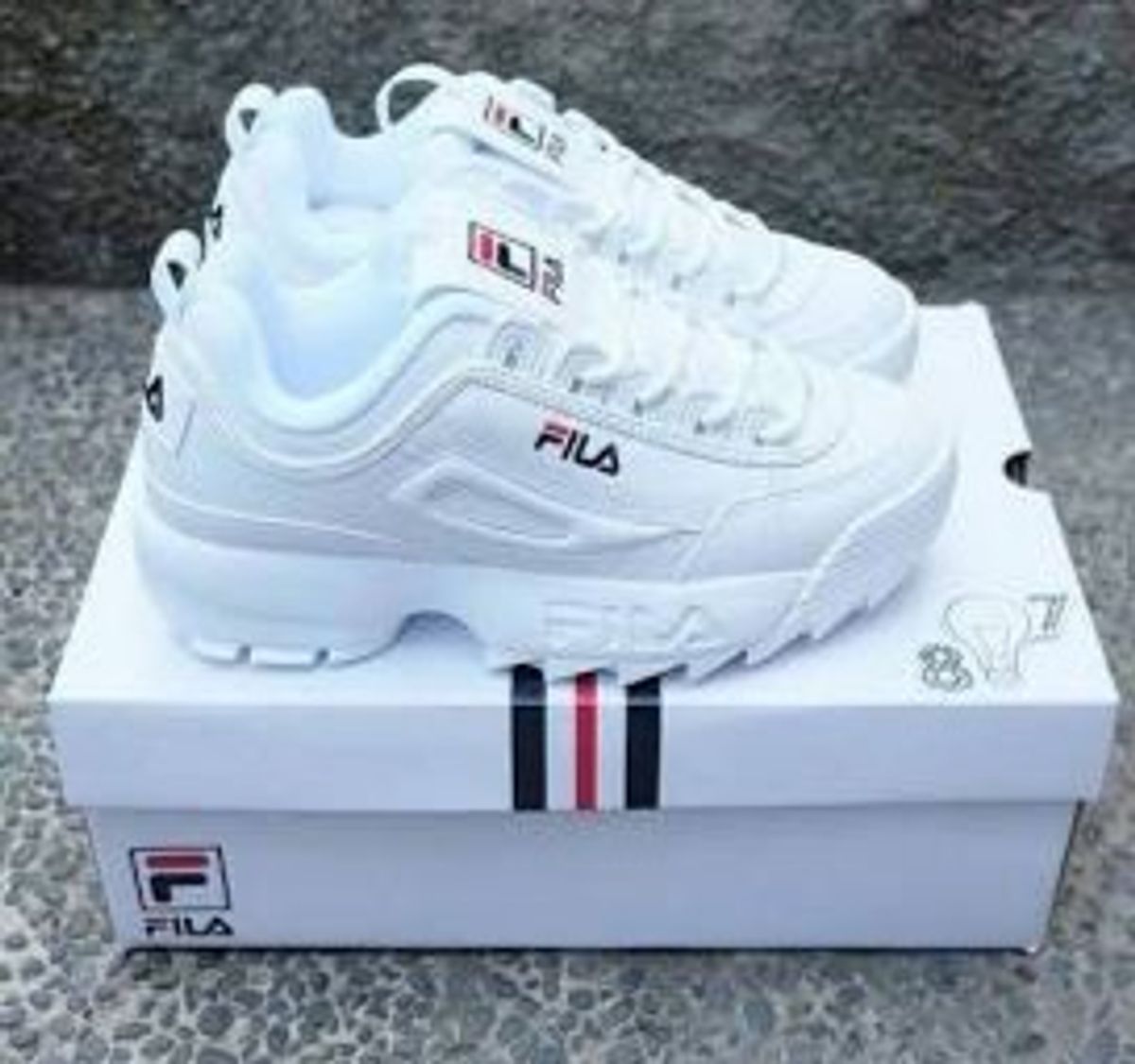 tenis fila disruptor todo branco