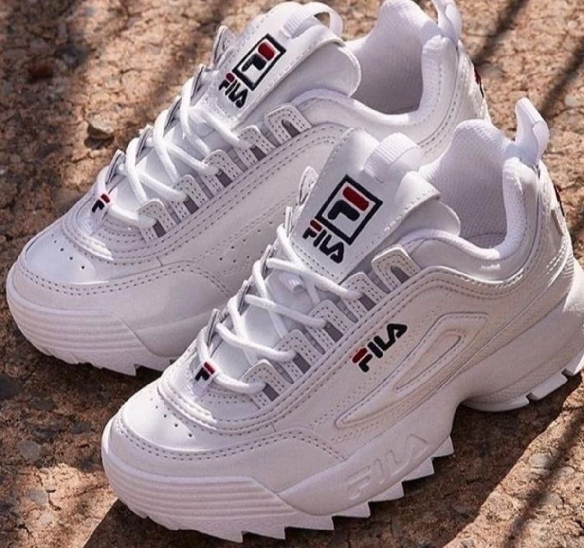 tenis da fila falso