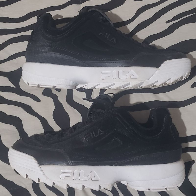 T nis Fila Disruptor Original de Veludo Preto T nis Feminino Fila Usado 76430453 enjoei