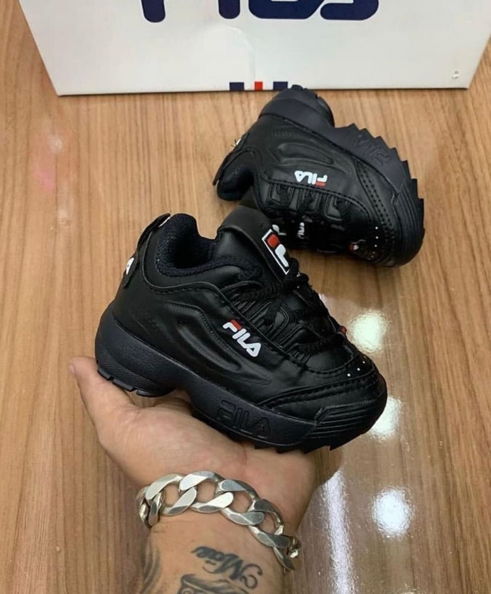 tenis fila preto infantil