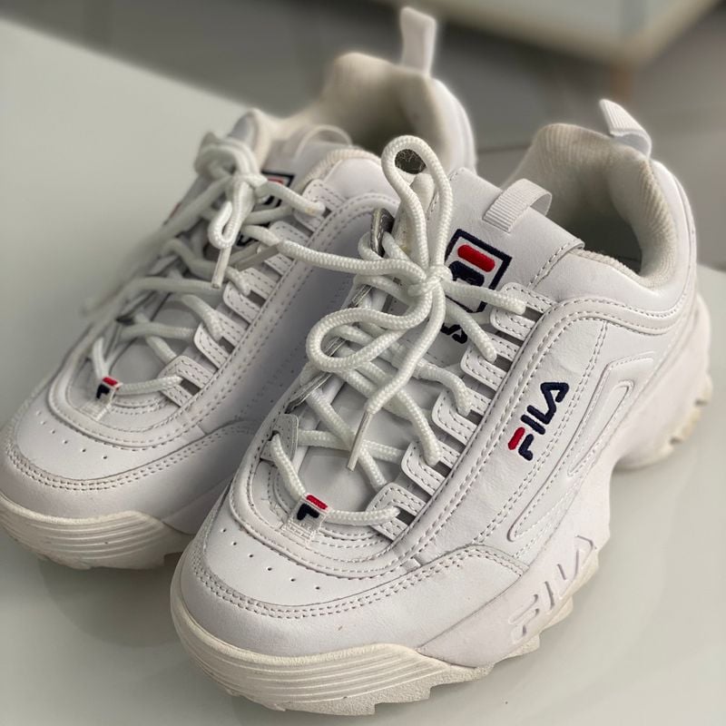 Tênis feminino da store fila