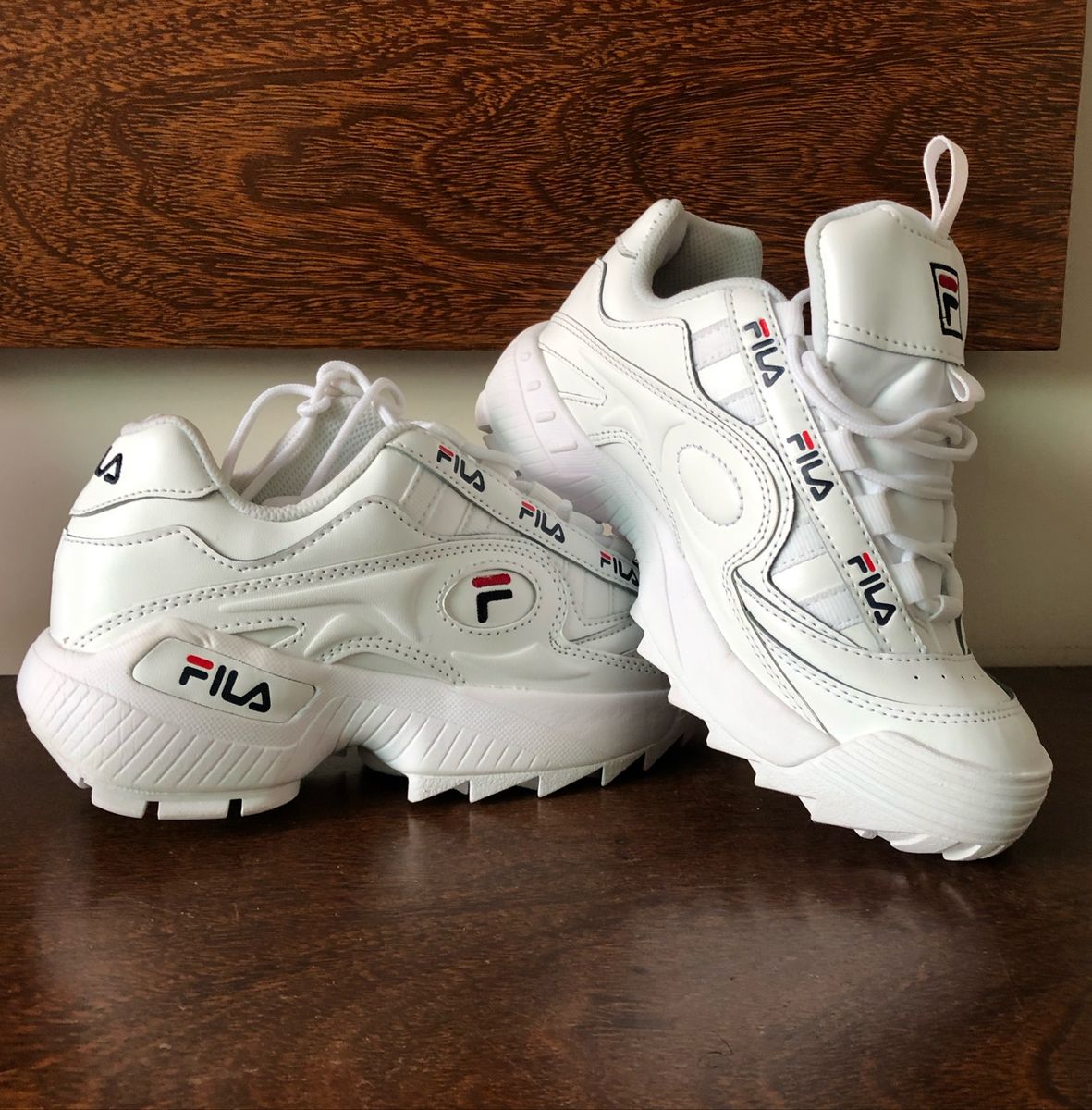tenis branco fila feminino original