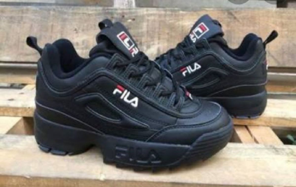 tenis fila preto novo