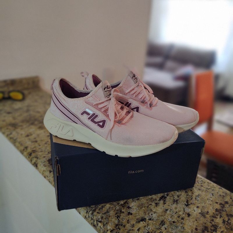 Novo tenis fila store rosa