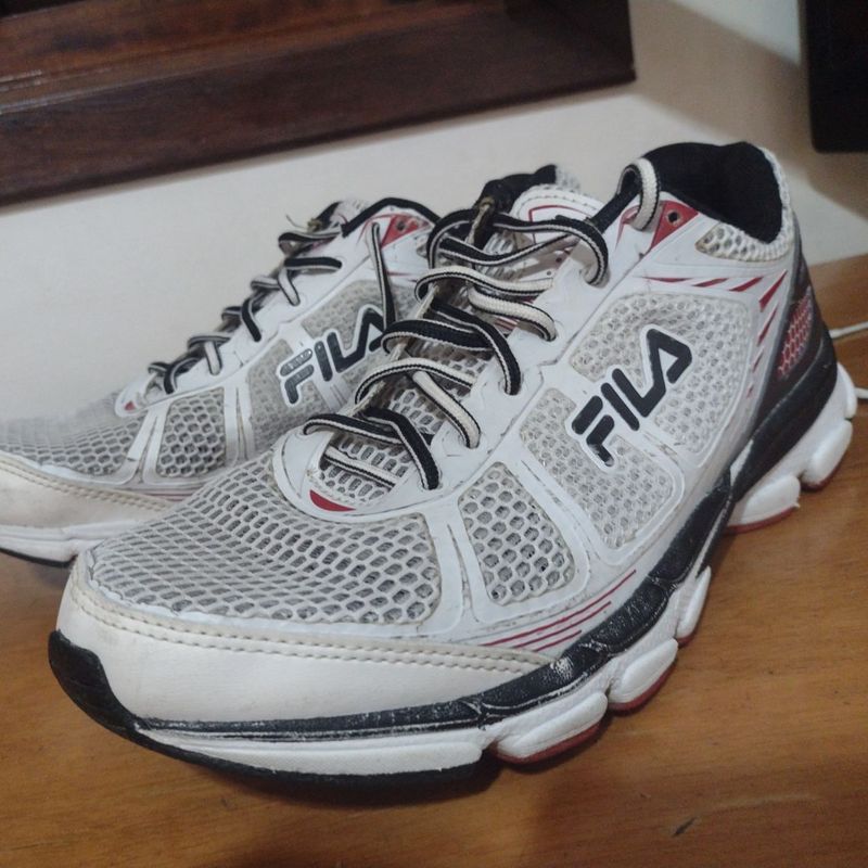 Fila cheap striking 3.0