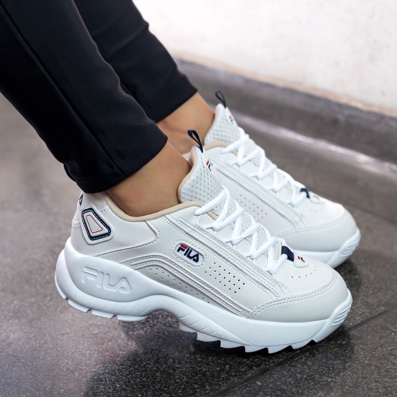 Fila modelos online