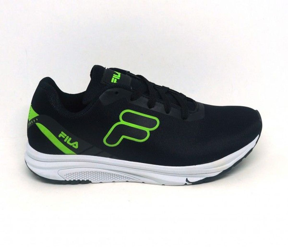 tenis fila preto com verde