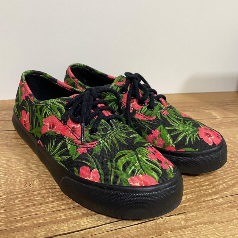 Tênis best sale floral masculino