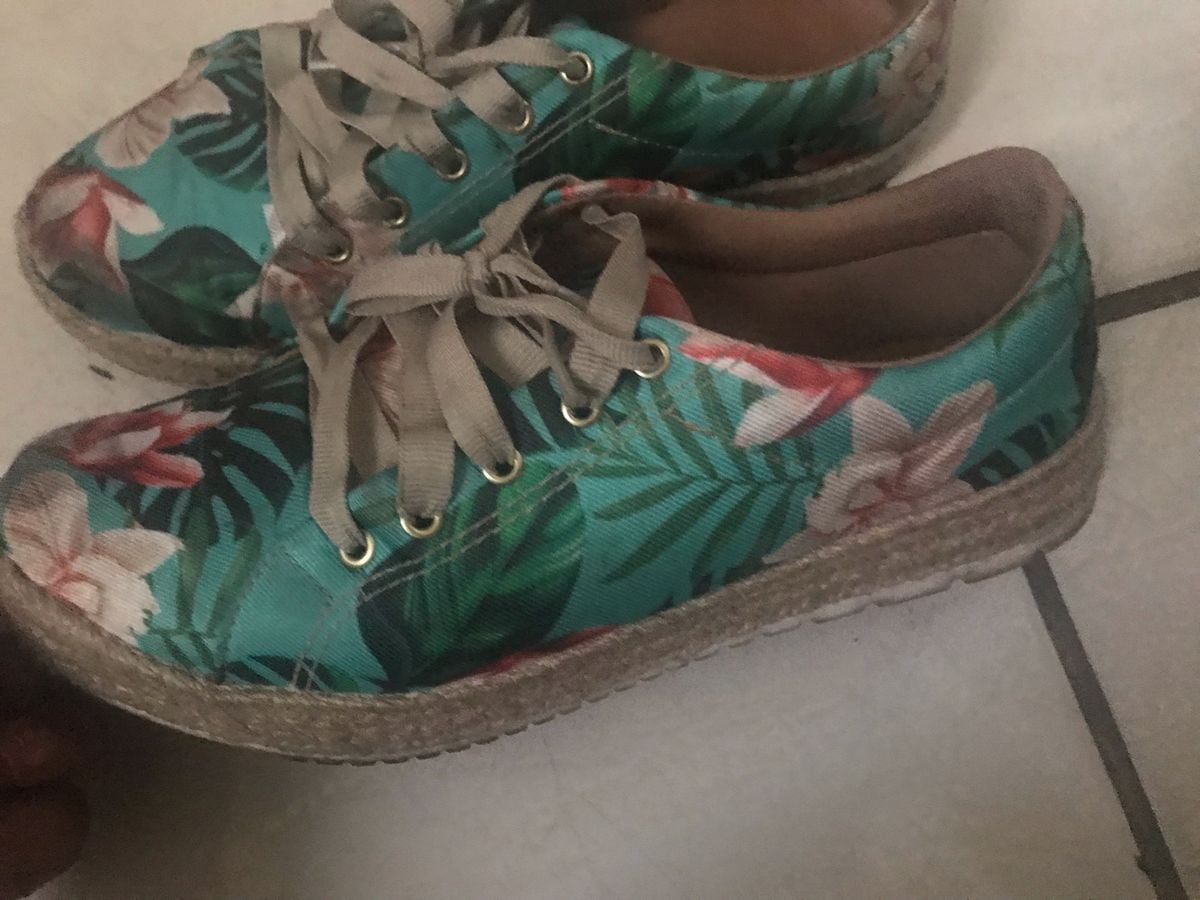 tenis constance florido