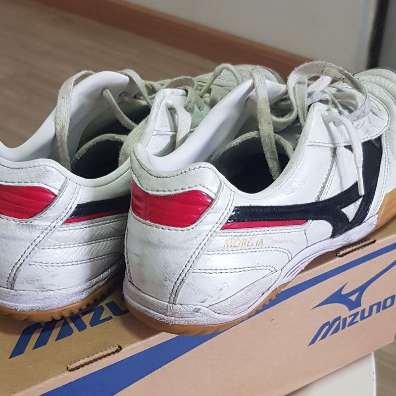 Mizuno tenis futsal hot sale