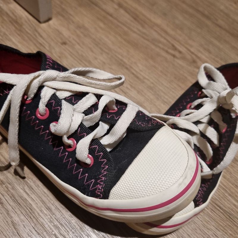 Tenis Fuzarka Preto Cal ado Infantil para Meninas Fuzarka Usado