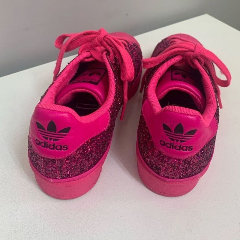 Tenis adidas best sale pink com glitter