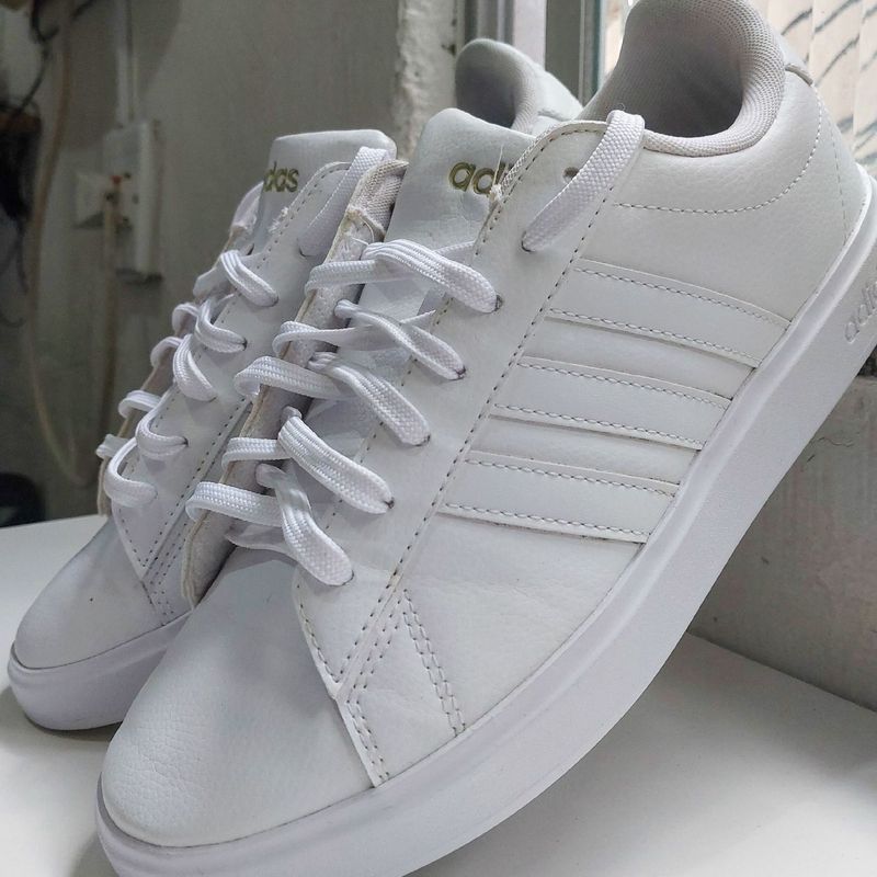 Tênis Grand Court Cloudfoam Lifestyle Court Comfort Adidas