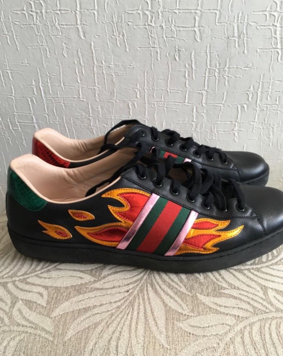 tenis da gucci vermelho