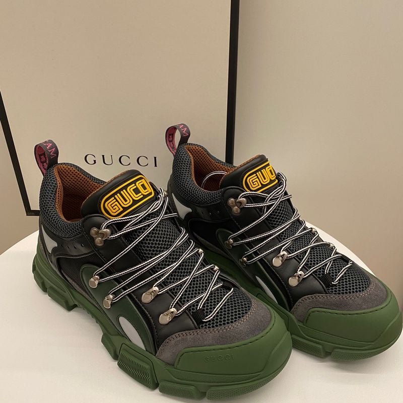 Tenis gucci best sale branco flashtrek