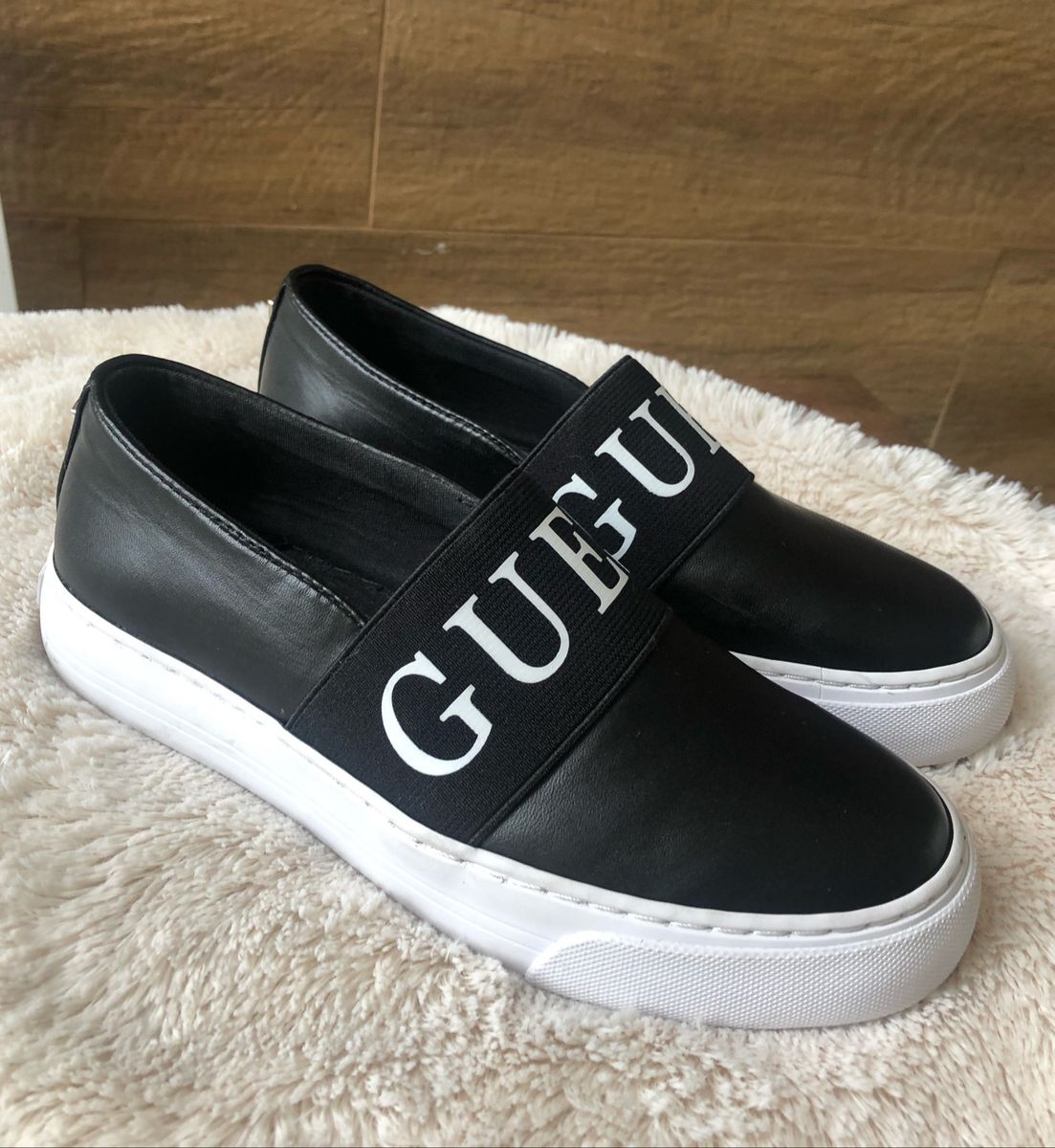 tenis guess feminino preto