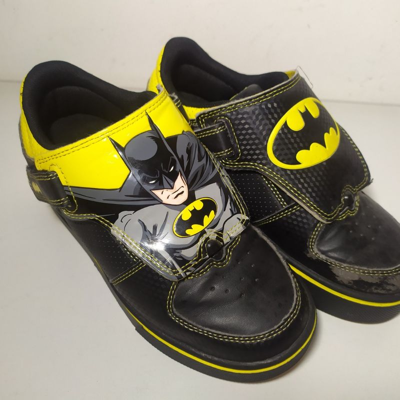 Tênis de sale rodinha do batman