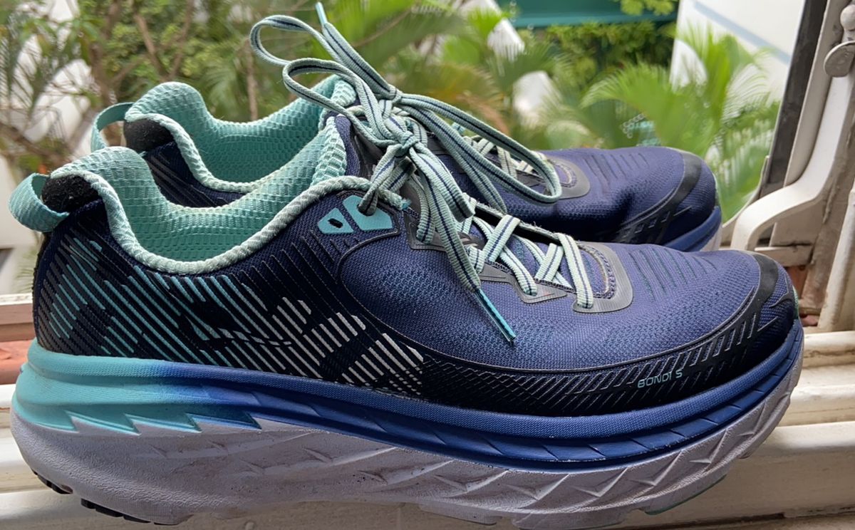 tenis hoka bondi 5