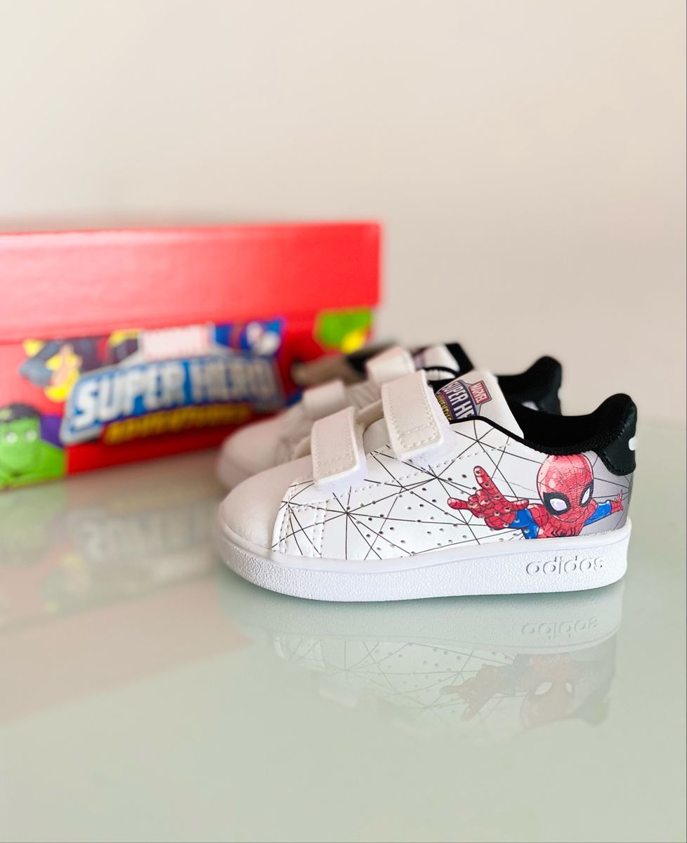 Tenis infantil homem aranha hot sale adidas