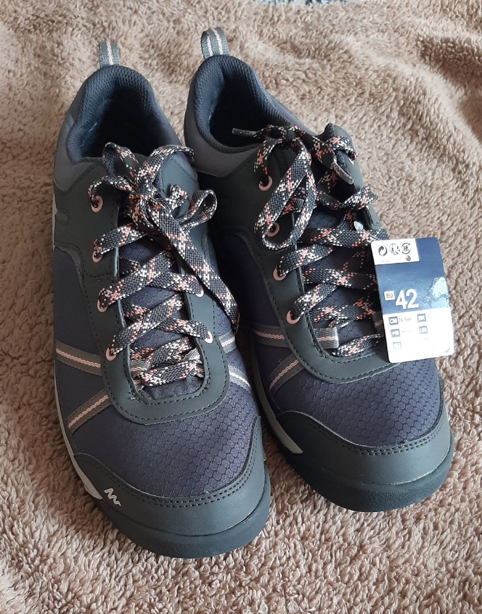 tenis impermeavel decathlon