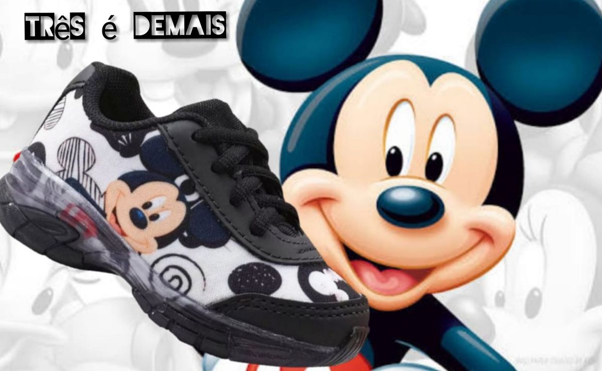 tenis de personagem infantil
