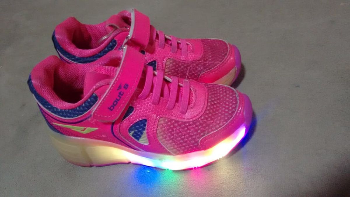 tenis de led infantil recarregavel