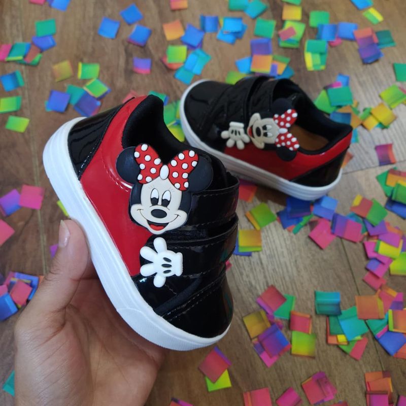 Tenis da hot sale minnie avon