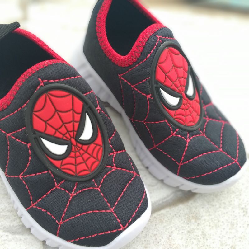 Sapato do store homem aranha infantil