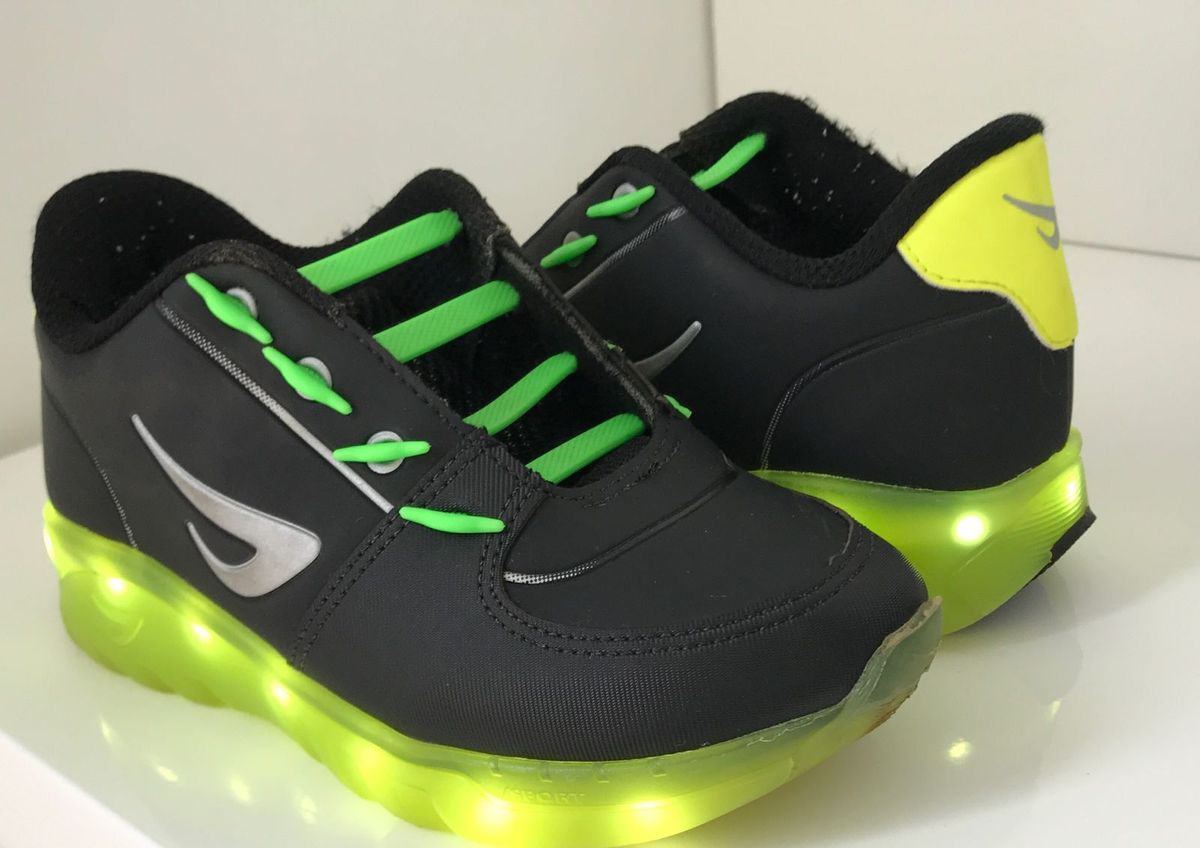 tenis de luz menino