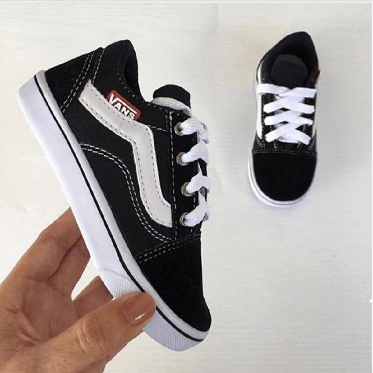 Caixa vans hot sale old skool