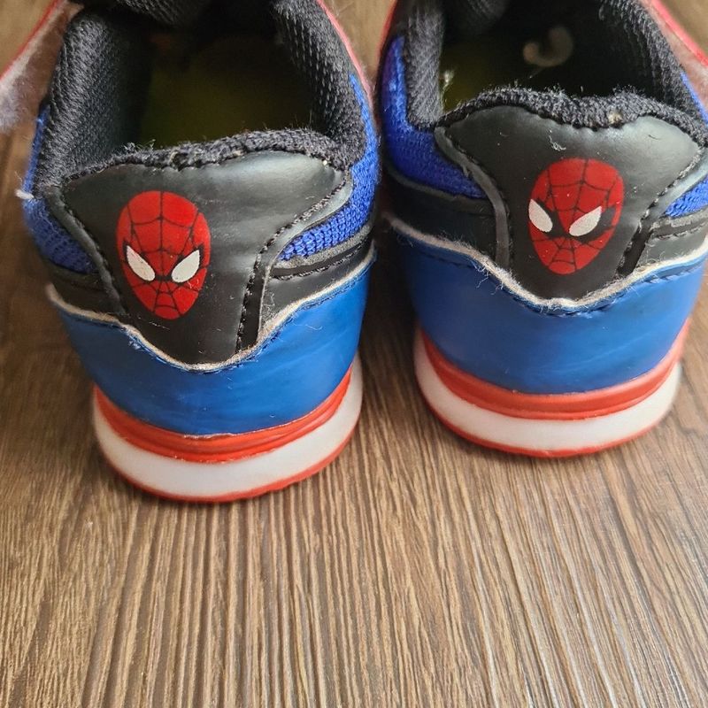 New balance hot sale homem aranha